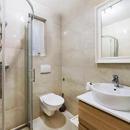 Apartment Premantura III