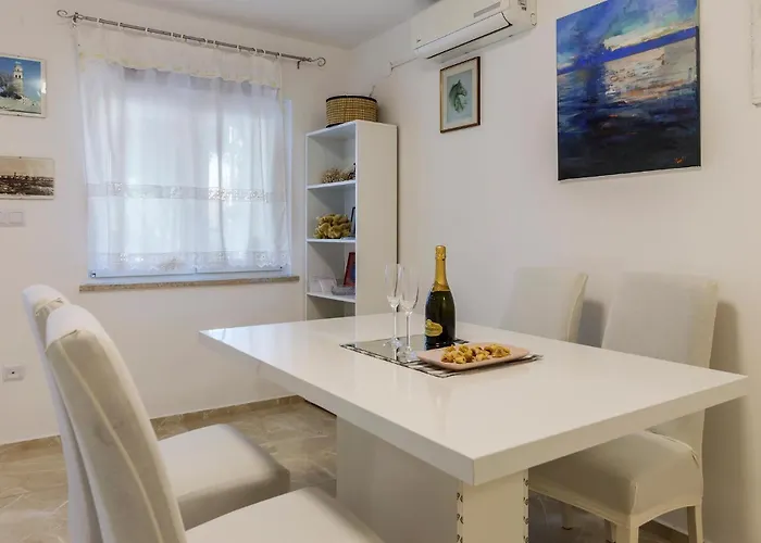 Premantura Iii Appartement