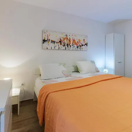 Apartament Premantura Iii *